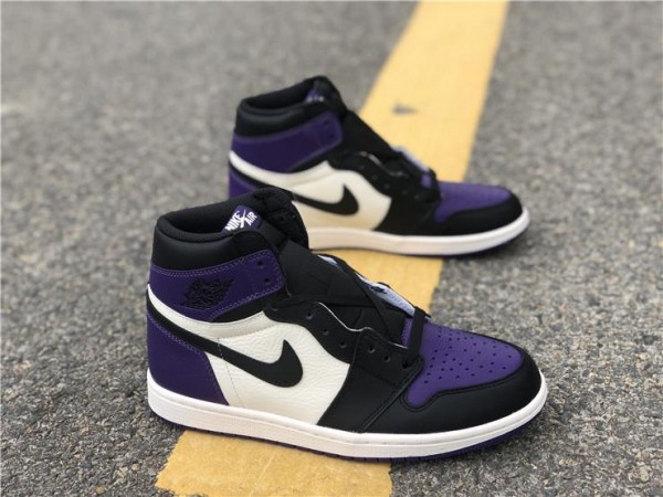 Air Jordan 1 Retro High OG "Court Purple" 555088-501
