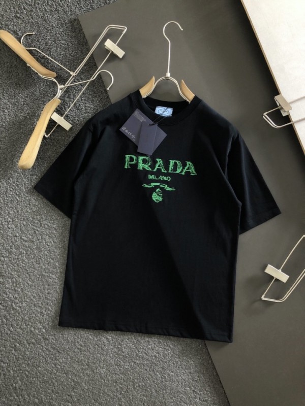 Prada Short Sleeve T-shirt Black