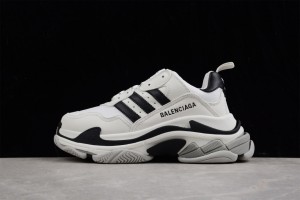 Balenciaga x Adidas Triple S Sneaker White/Black