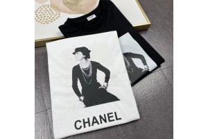 Chanel Short Sleeve T-Shirt