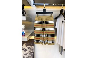 Burberry Shorts Yellow/Red/Dark Green BUR-0005