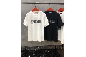 Prada Short Sleeve T-shirt Black/White